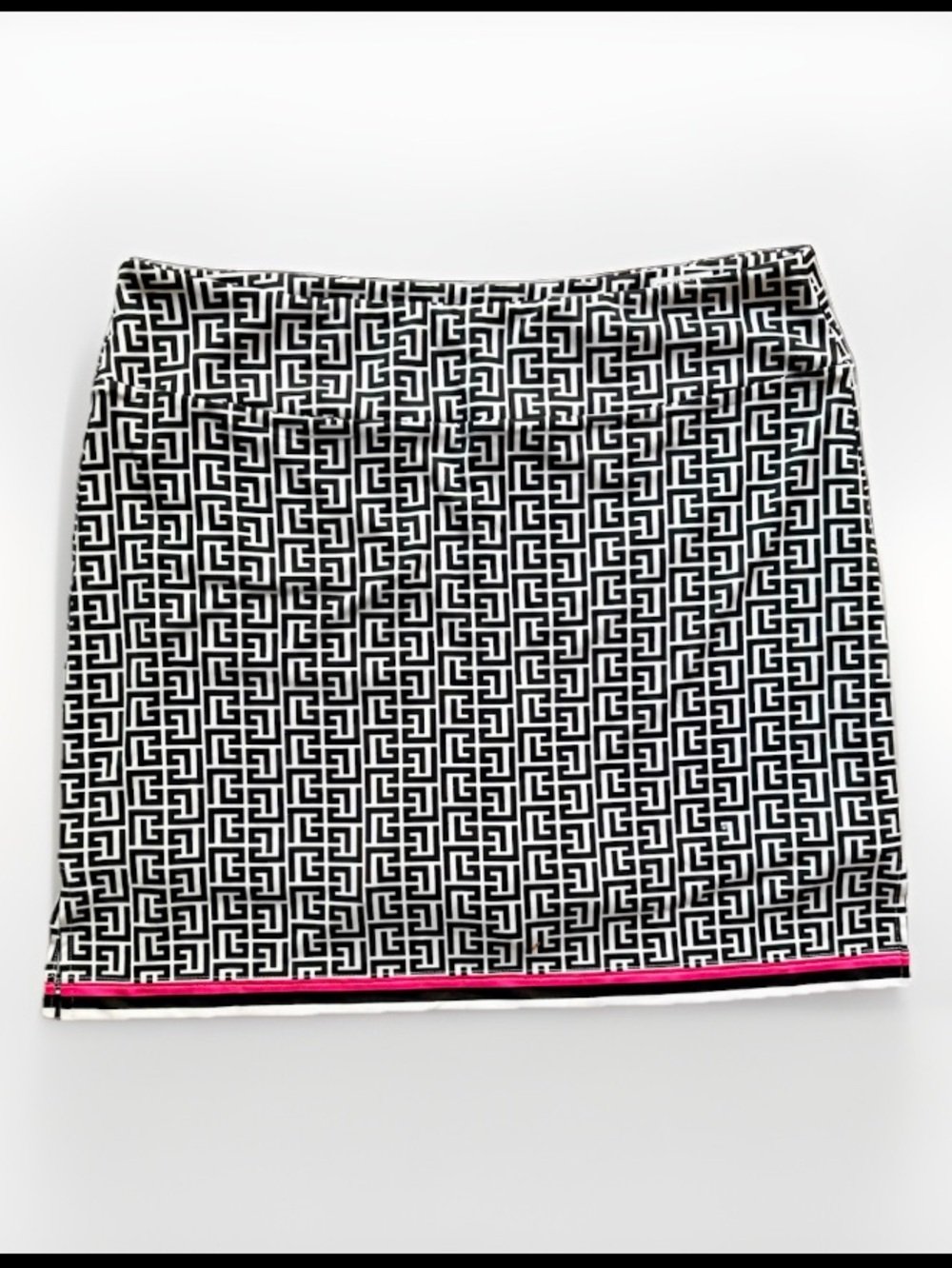 Golftini Ebb and Flow Pull-On Stretch Knit Skort Black & White Geometric PrintXL - Picture 3 of 14